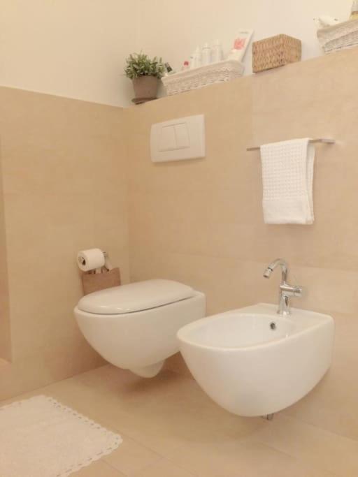 New Cosy Apartment Near To Petruzzelli Theatre Бари Экстерьер фото